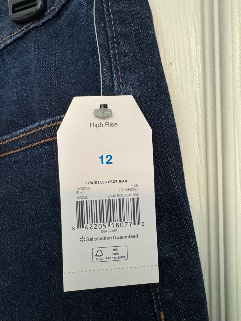 NWT Time and Tru Dark Blue Button-Front Wide Leg Cropped Jeans - Picture 2 of 9